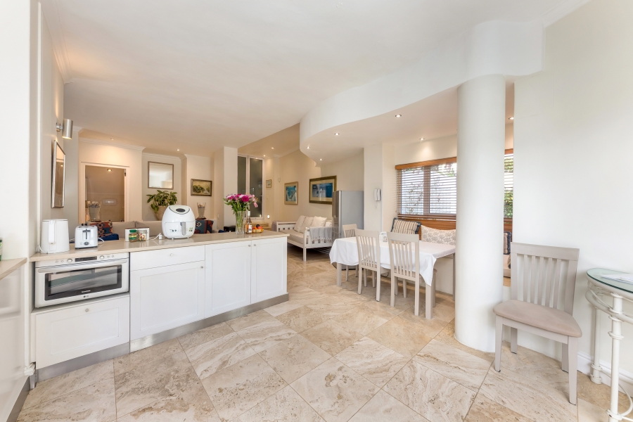To Let 2 Bedroom Property for Rent in Llandudno Western Cape